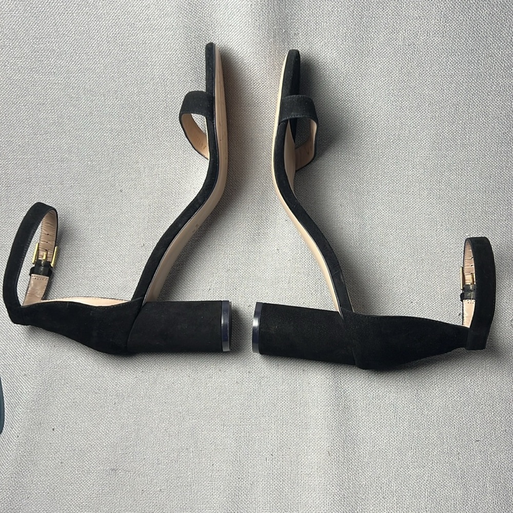 Stuart Weitzman women’s Lessnu Sandal black suede size 10 - Picture 4 of 9